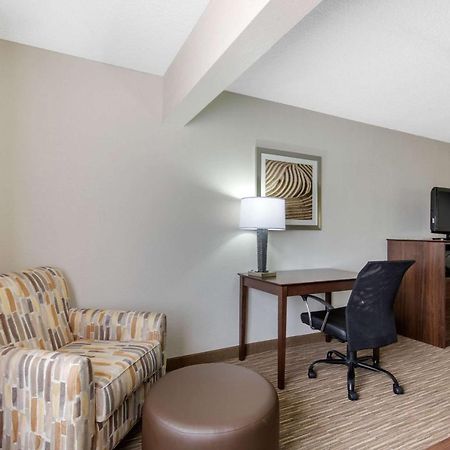 Quality Inn & Suites Mountain Home North Exterior foto